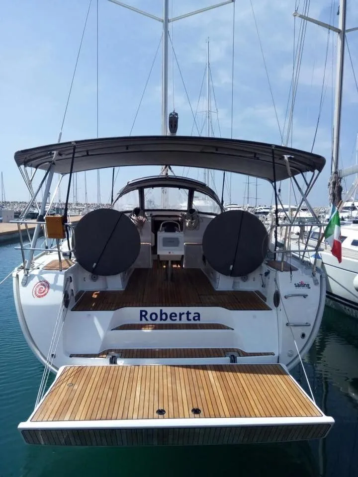Roberta Charterboot - 3