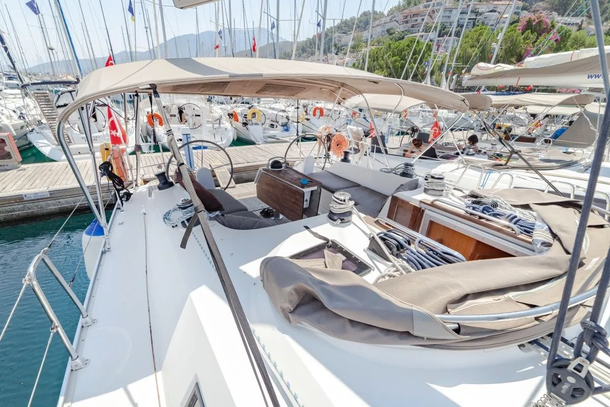 Чартер Sail Vega - 4