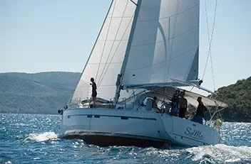Samo Charter Boat