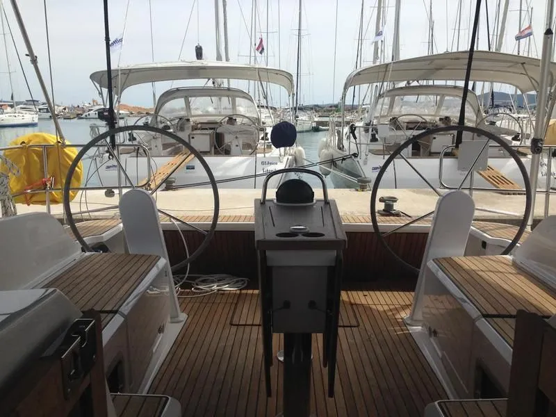 Sestrica Charter Boat - 3