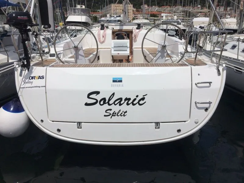 Charter a 14.27m Boat in Split