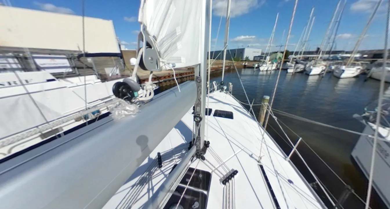 Sputnik Mietboot
