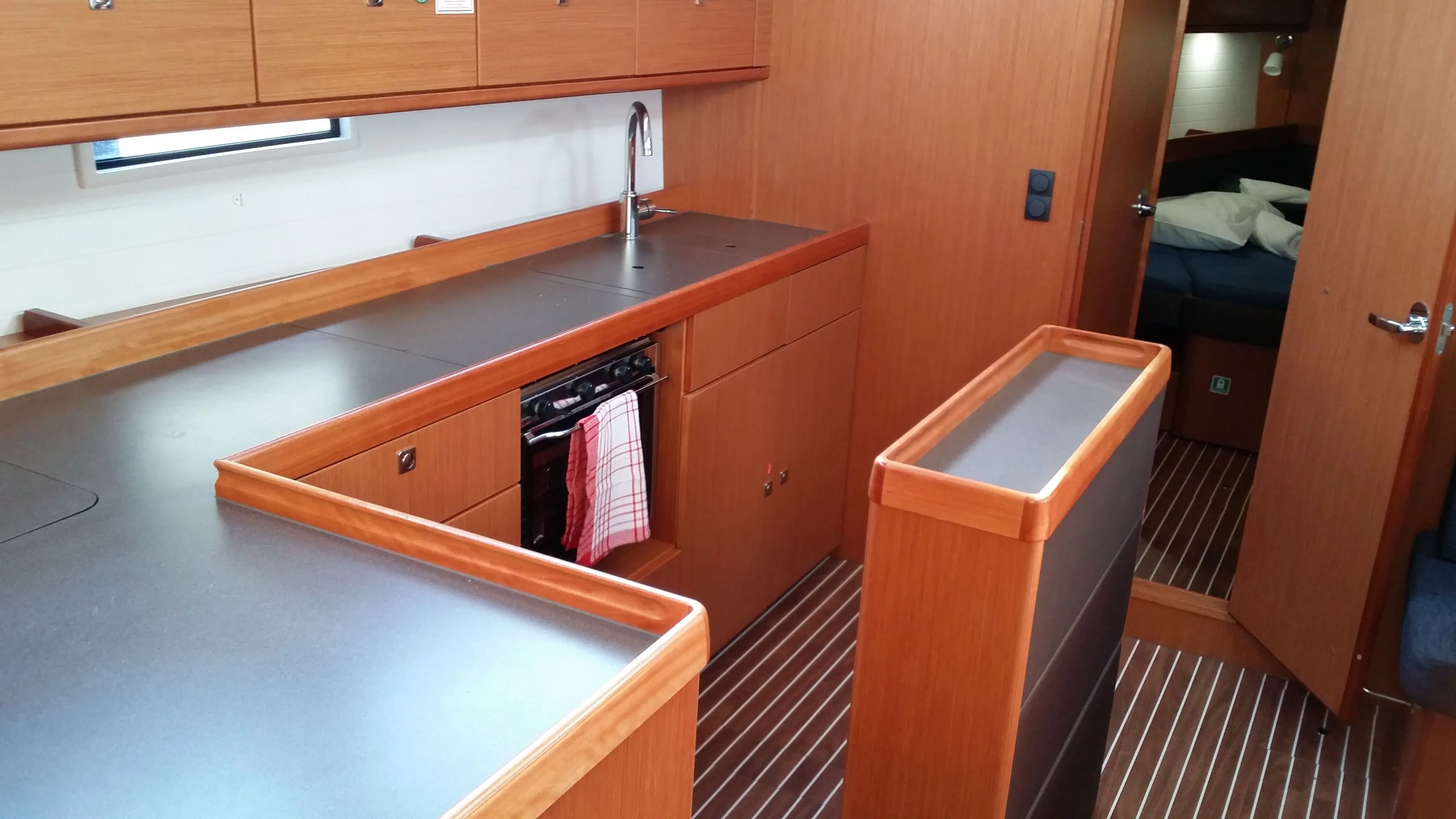 Чартер Theano - 4