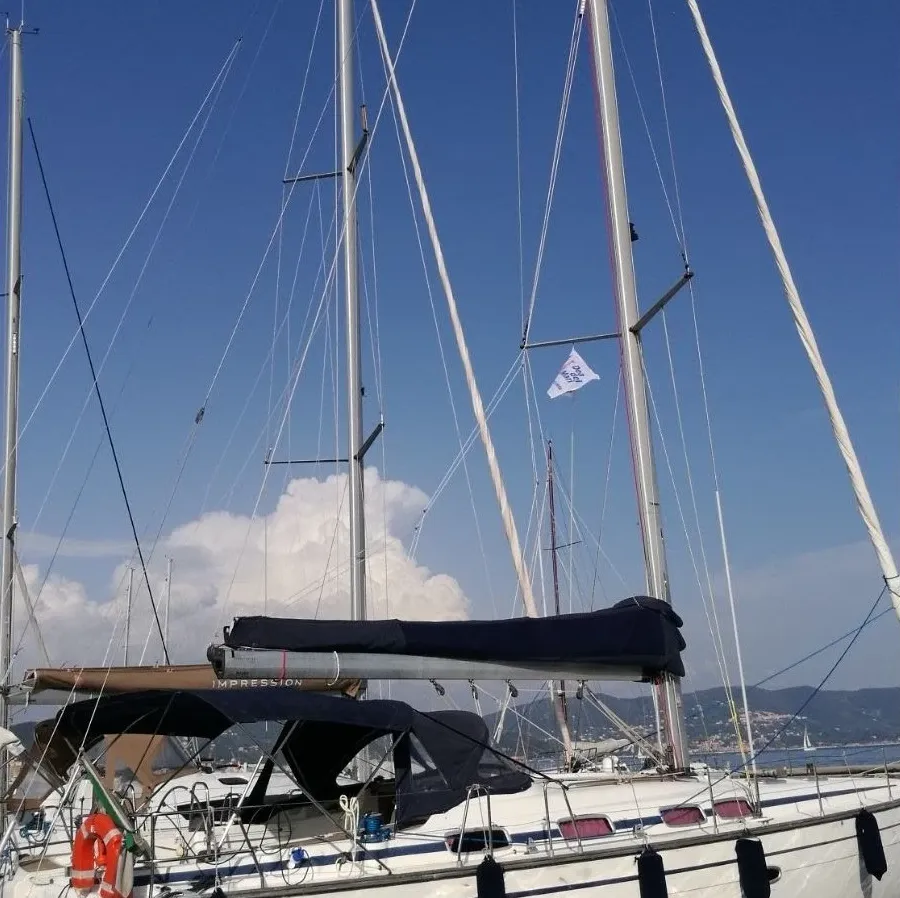 Thetis Marina del Fezzano Charter Boat