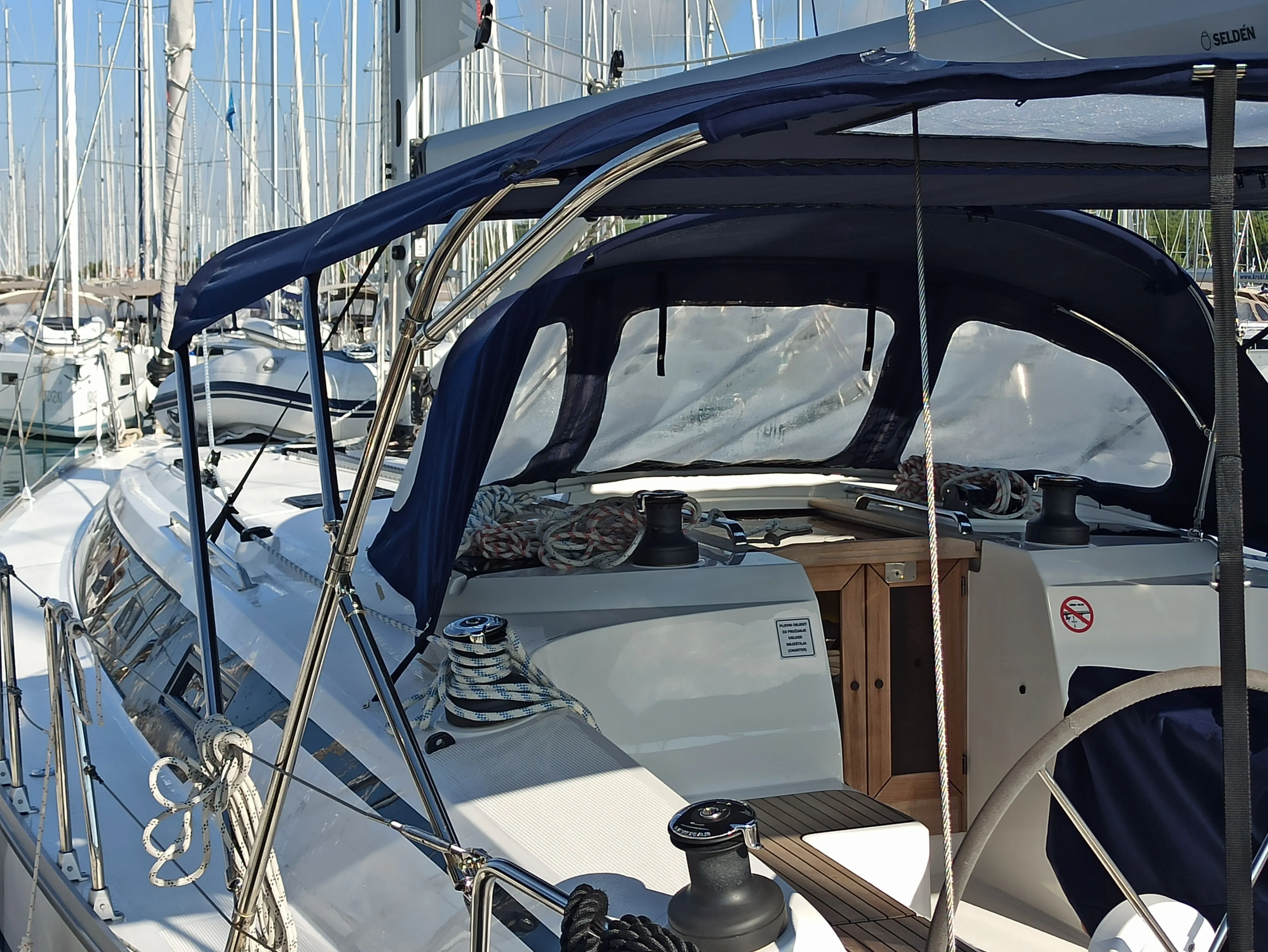 Charter a 14.27m Sailing Yacht Bavaria Cruiser 46 in Sukosan