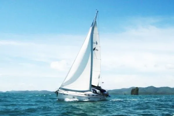 Uhuru Charter Boat