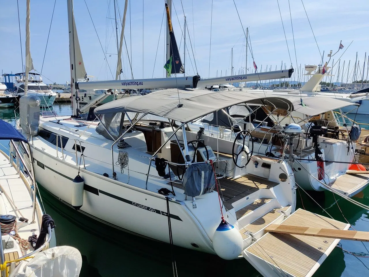 Val4 Charter Boat - 3
