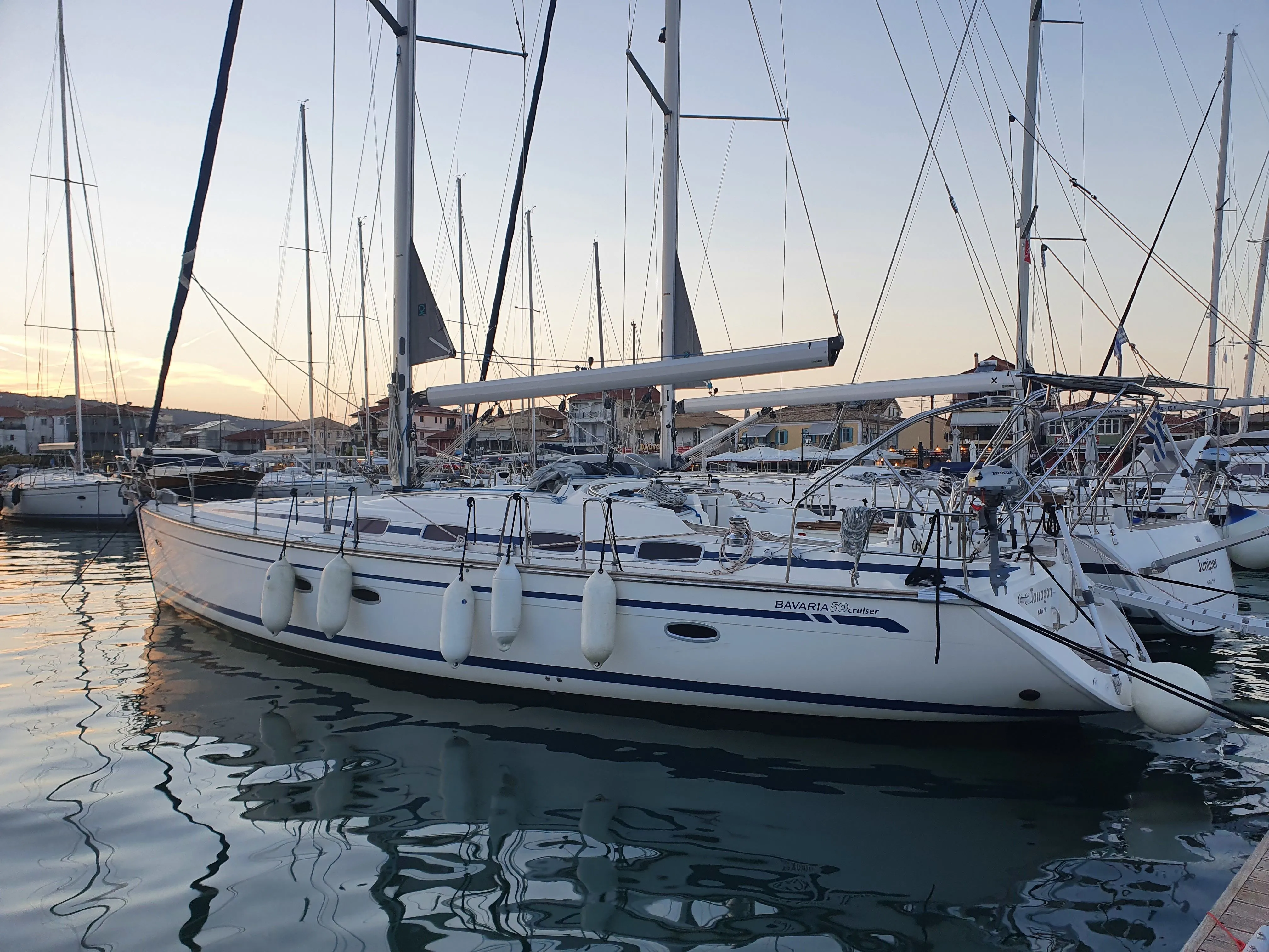 Amfitriti Charter Boat