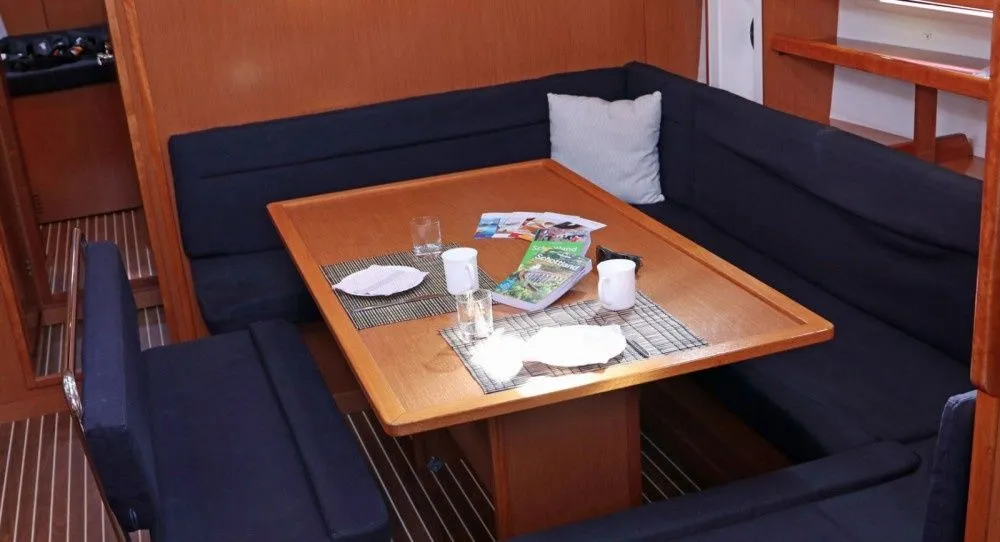 Чартер Hera - 4