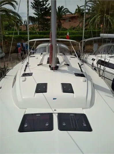 Agata Charter Boat