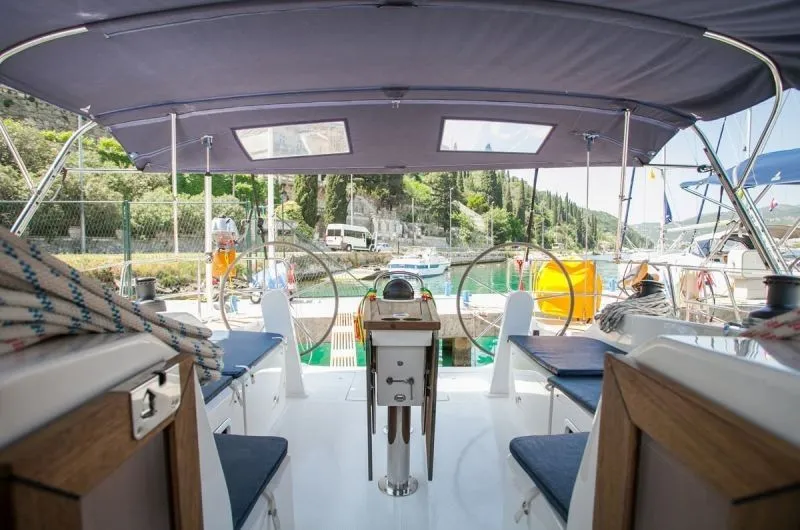 Fantasy Charterboot - 5