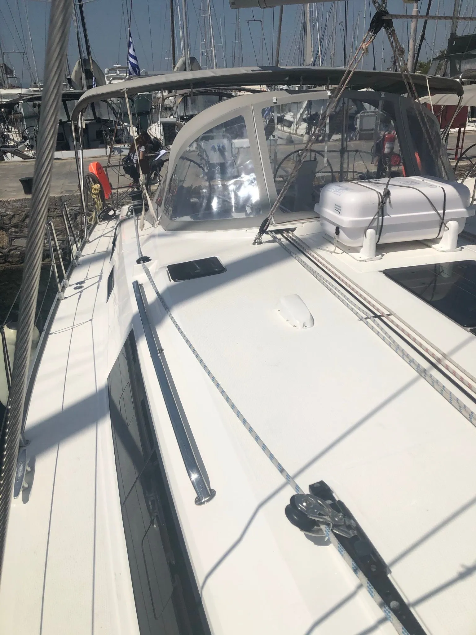 Leonidas 3 Charter Boat - 3