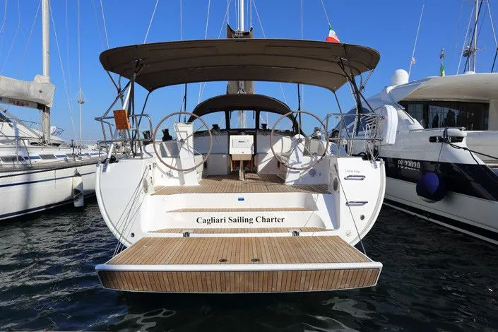 Rent a 15.59m Sailing Yacht in Golfo Aranci