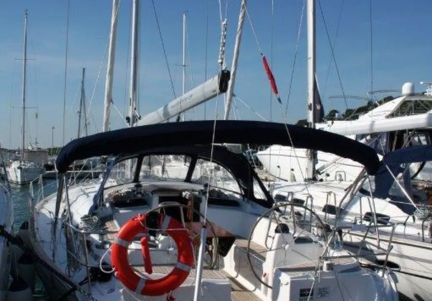 Explore Murter on a 15.5m Bavaria Cruiser 51 Sailing Yacht Rental