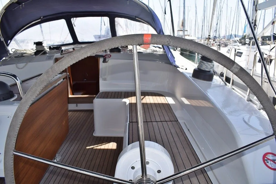 Moon Charterboot - 4