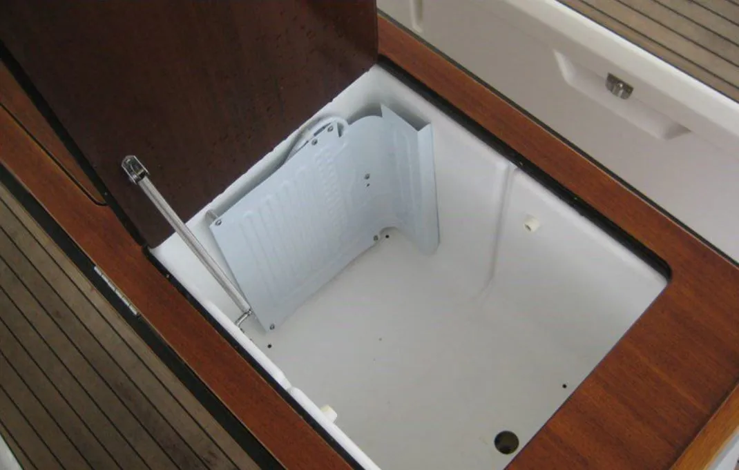 Nove 2 Charterboot - 4