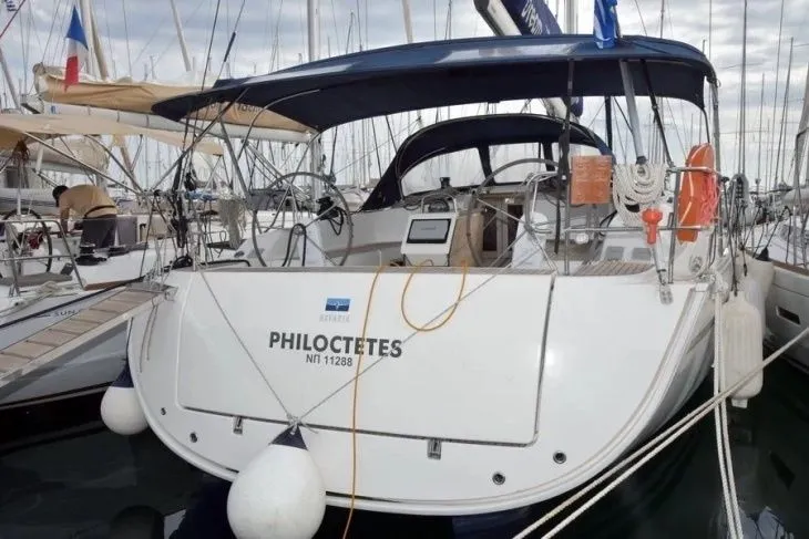 Charter a 15.6m Sailing Yacht in Athens