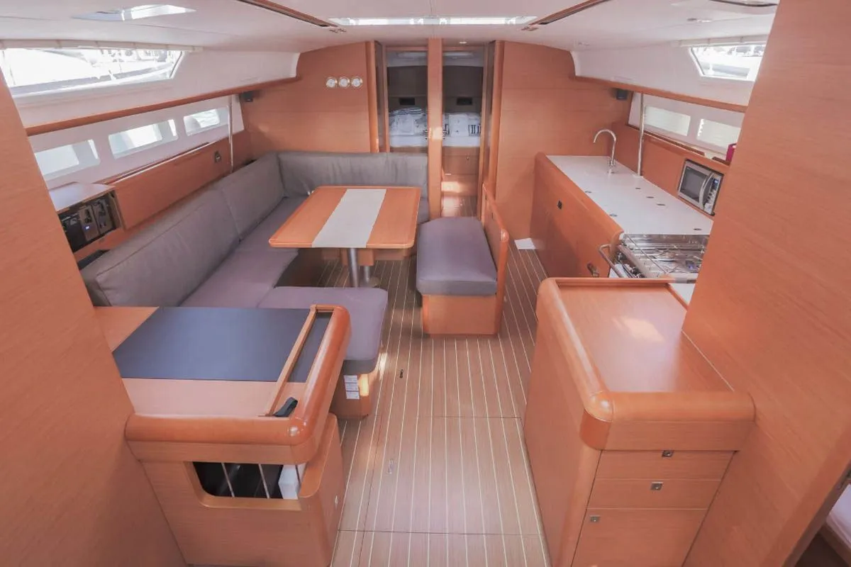 Toya 2 Charterboot - 5