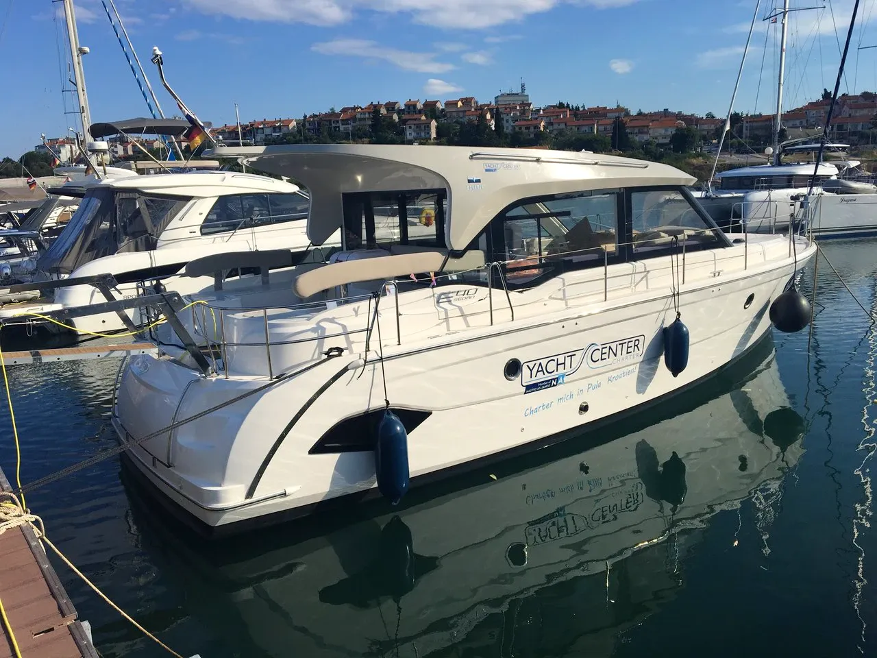 Thea-Marie Kiralık Teknesi - 1