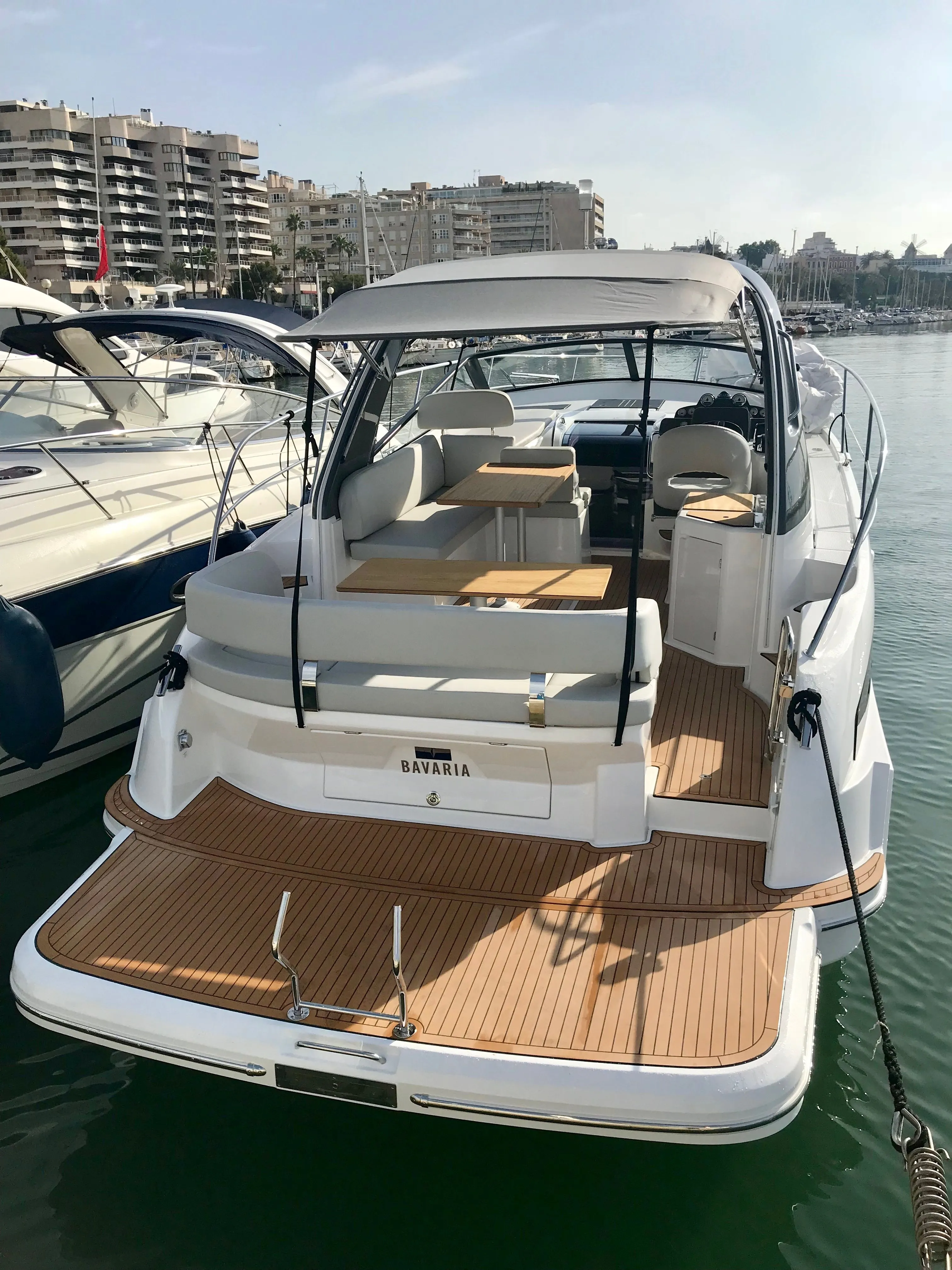 Rent a 11.6m Bavaria S36 Open in Palma de Mallorca