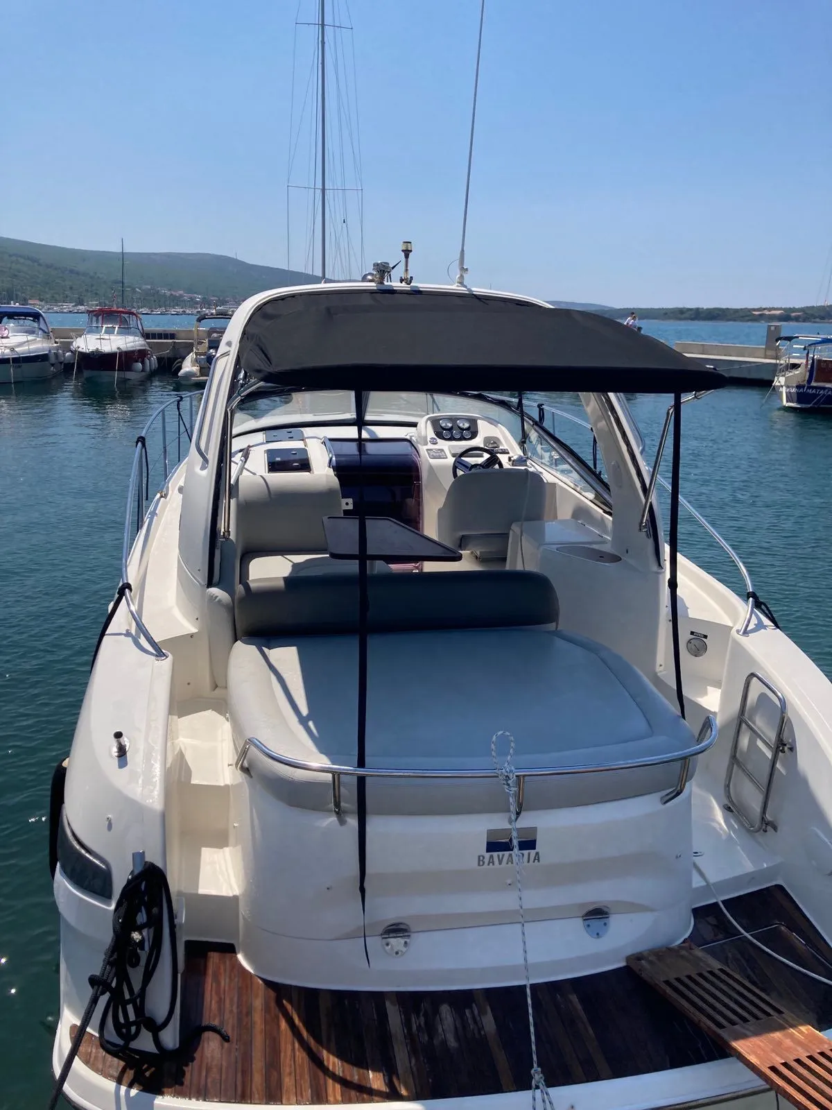 Explore Krk on a 8.5m Rental Bavaria Sport 28