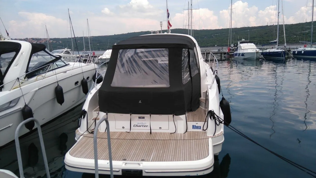 Punat Kiralık 12.21m Tekne