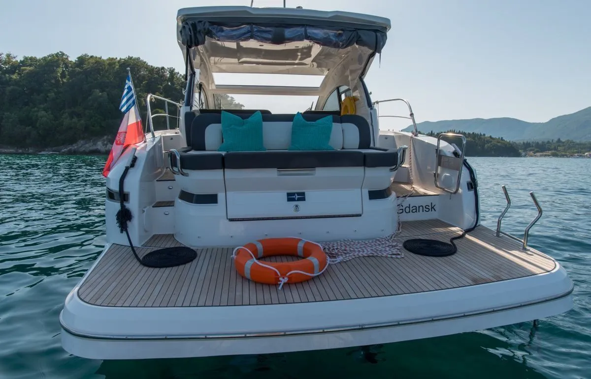 Sandy I Charter Boat