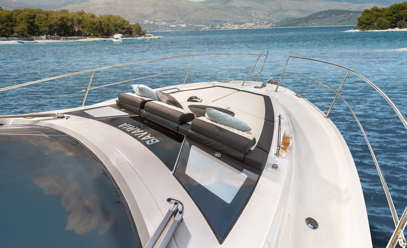 Ivana Charterboot - 4