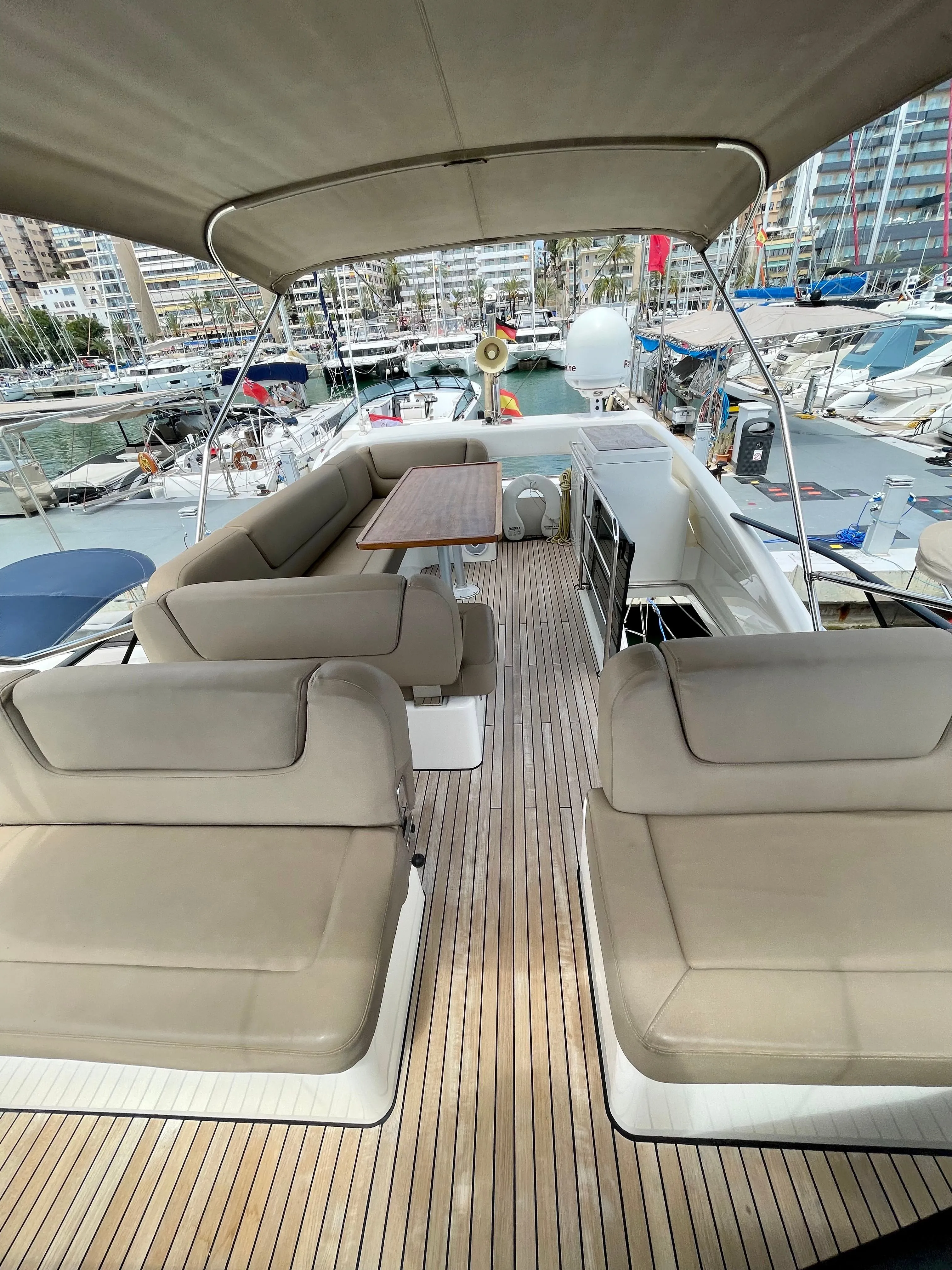 Mia Sophie Mietboot - 4