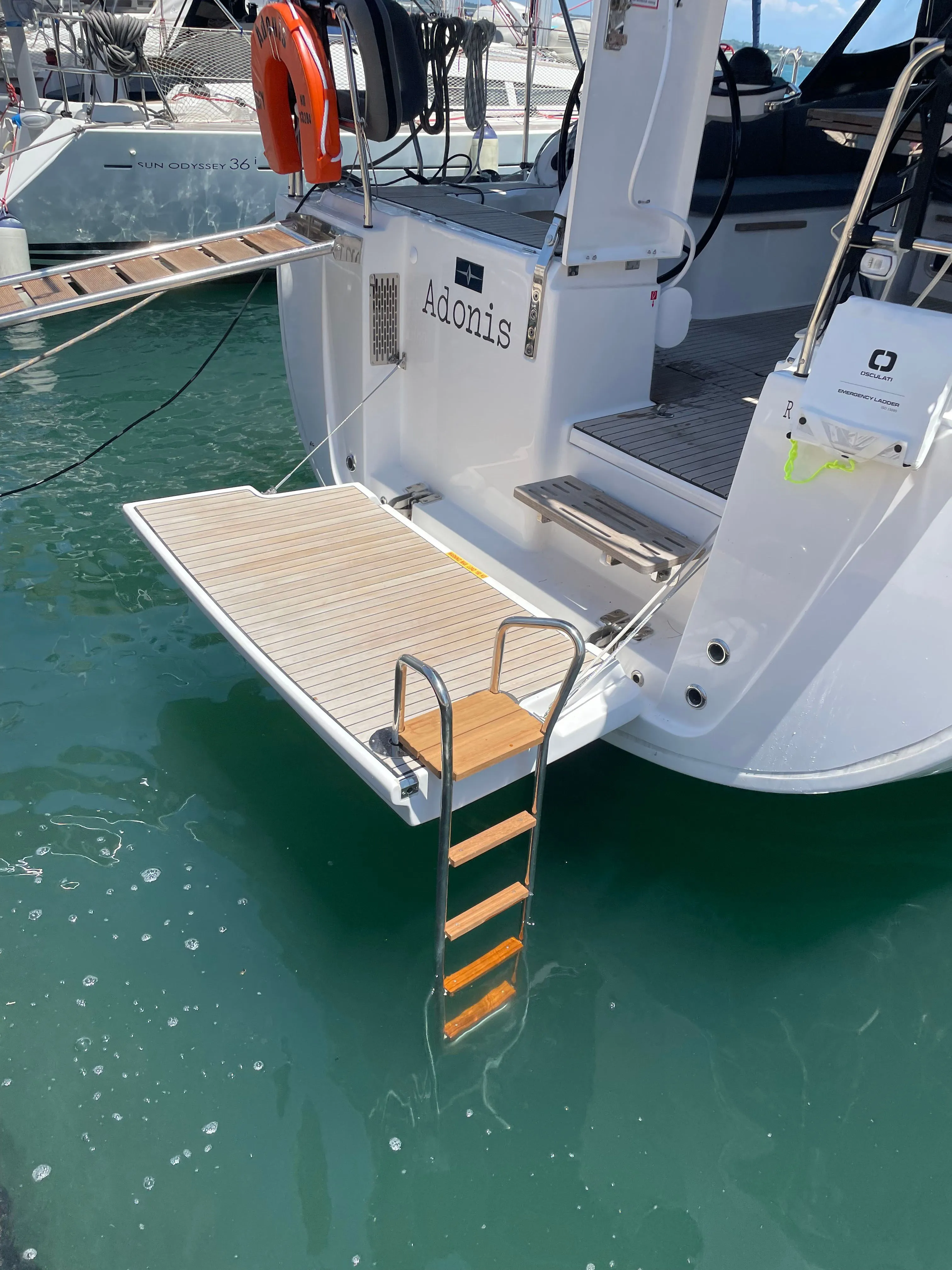 Adonis Charterboot - 5