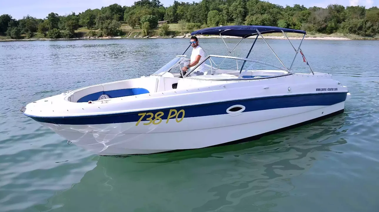 Bayliner Charter Boat