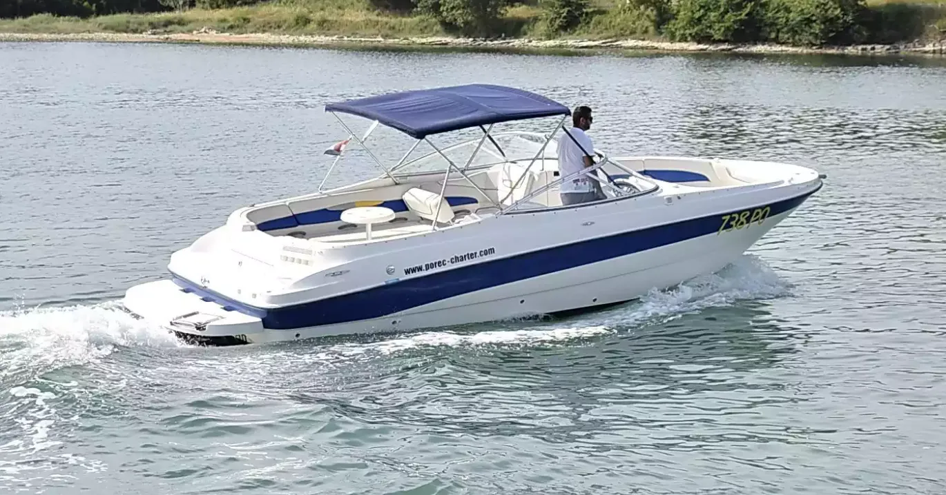 Charter a 8m Boat in Cervar Porat