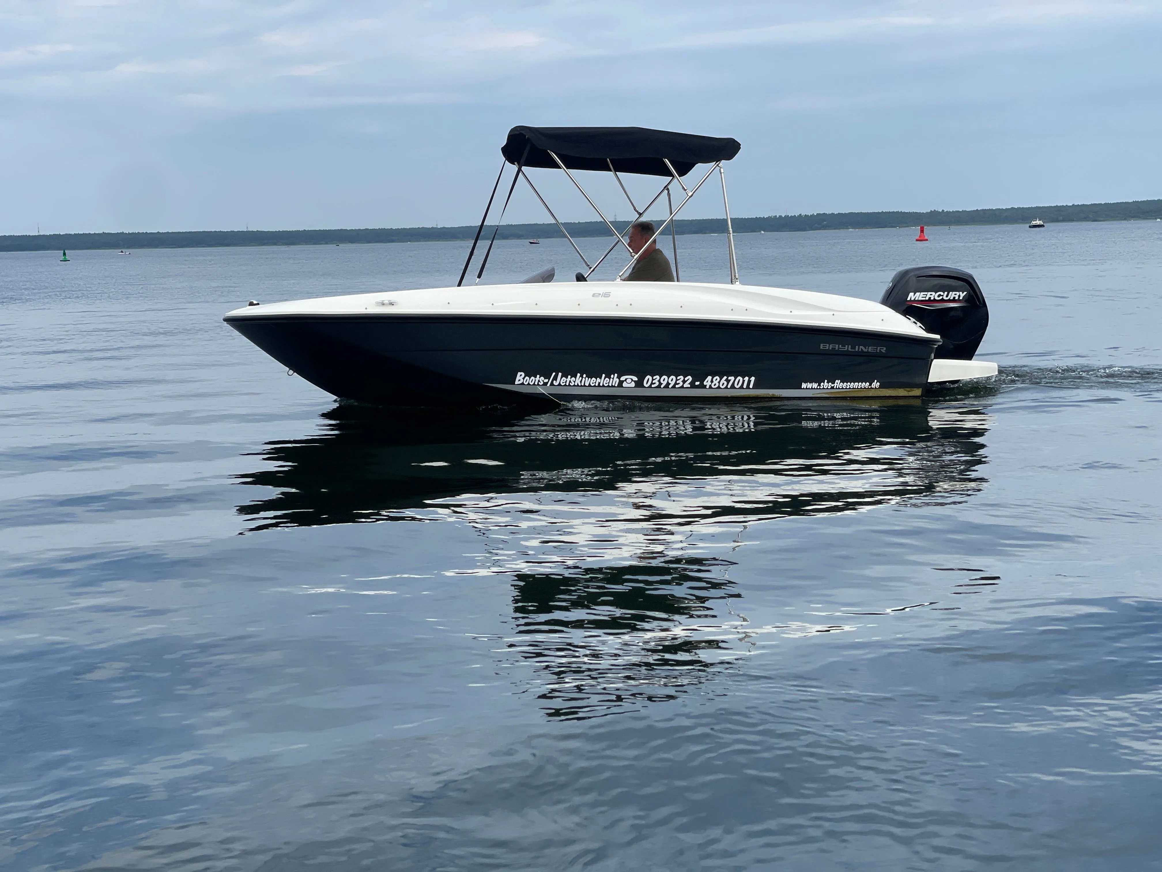 5m Göhren-Lebbin Bayliner E16 Hire