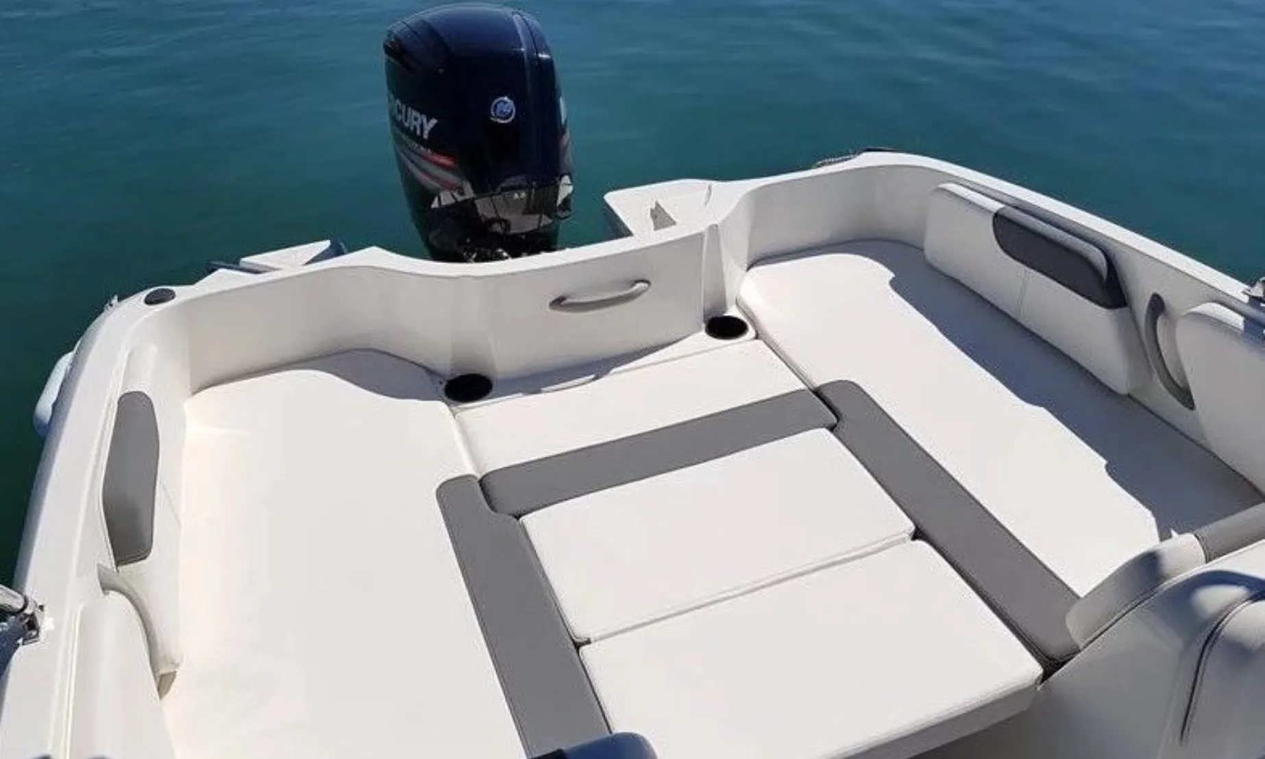 Element B Atlas Charter Boat