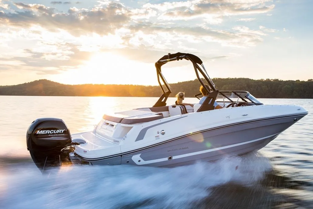 Explore Mikolajki on a 6.19m Rental Motor Boat Bayliner VR5 OE