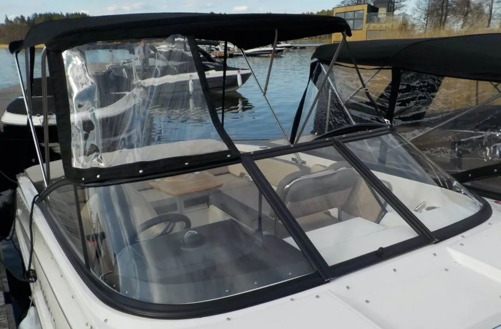 Charter a 6.79m Motor Boat in Mikolajki