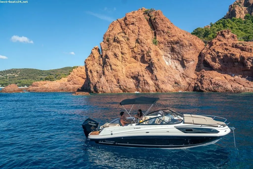 Rent a 6.79m Boat in Antibes