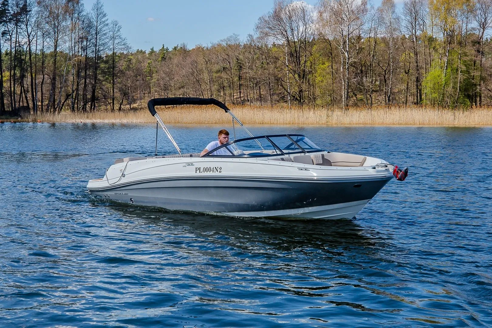 Explore Wilkasy on a 6.8m Rental Bayliner VR6 E