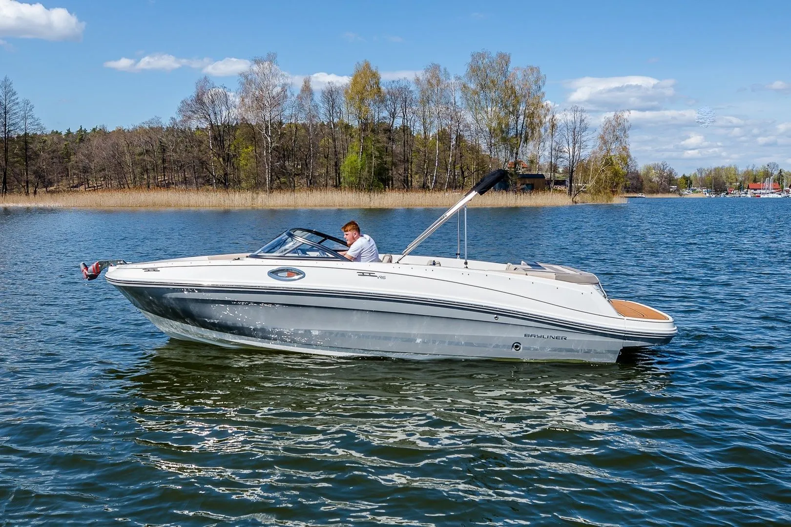 Explore Wilkasy on a 6.8m Rental Bayliner VR6 E