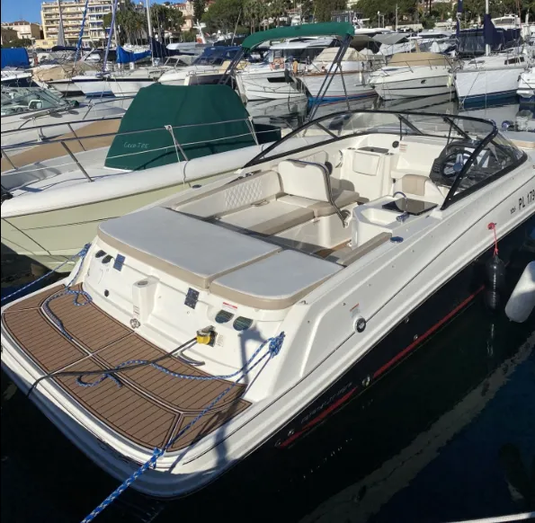 Explore Saint-Jean-Cap-Ferrat on a 7.8m Bayliner VR6 E Motor Boat Rental