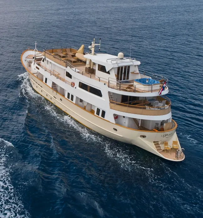 La Perla Charterboot - 3