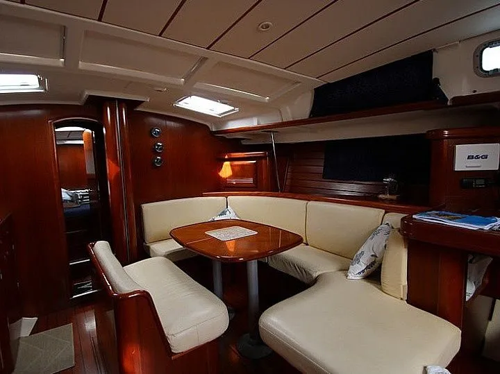 Charter a 14.3m Beneteau 473 Sailing Yacht in Talamone