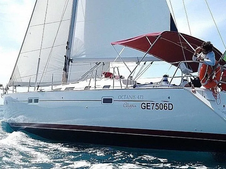 Charter a 14.3m Beneteau 473 Sailing Yacht in Talamone