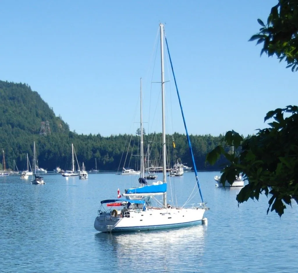 Explore Nanaimo on a 15.24m Beneteau 50 Sailing Yacht Rental
