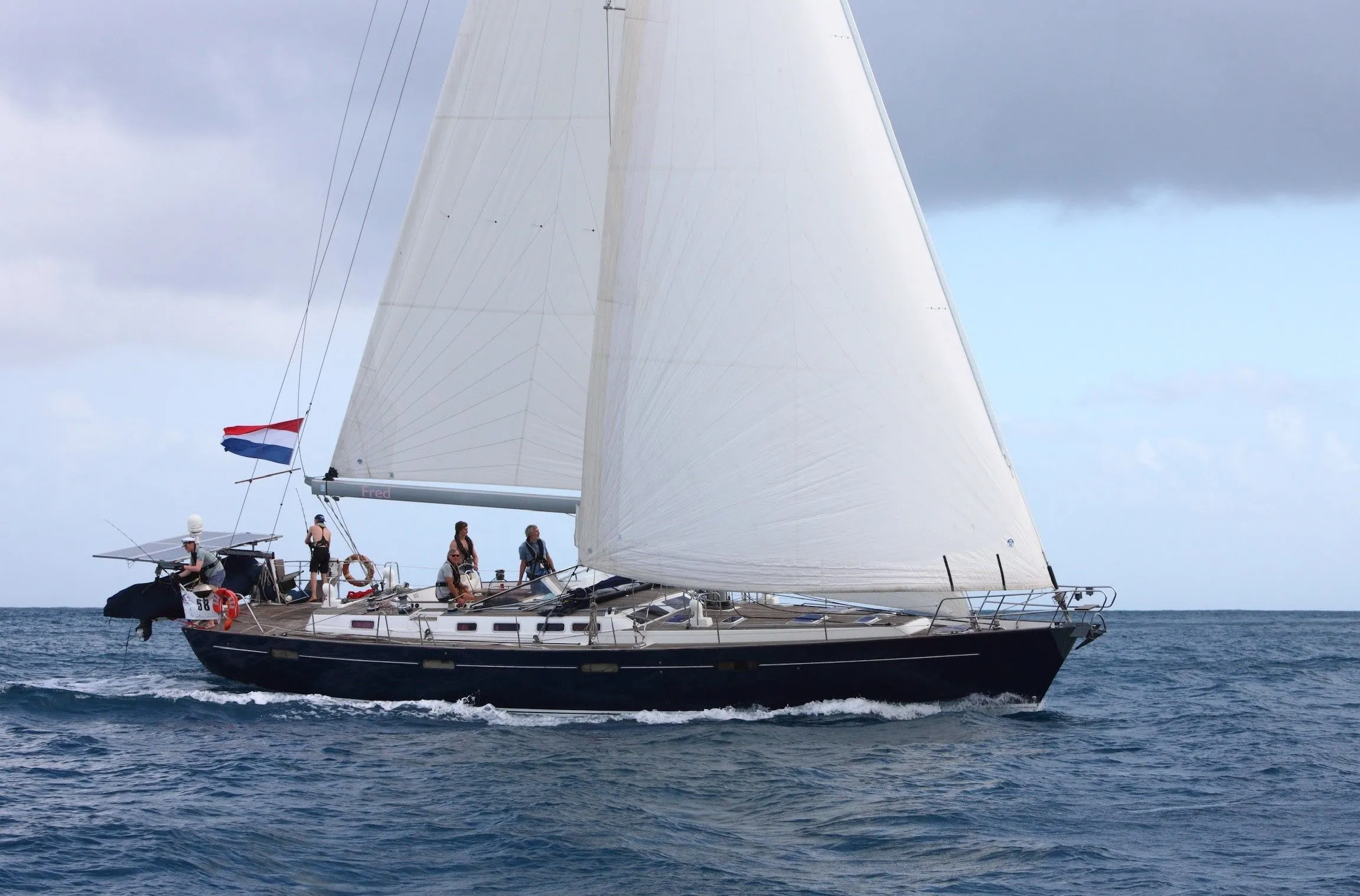 Чартер Fred - 4