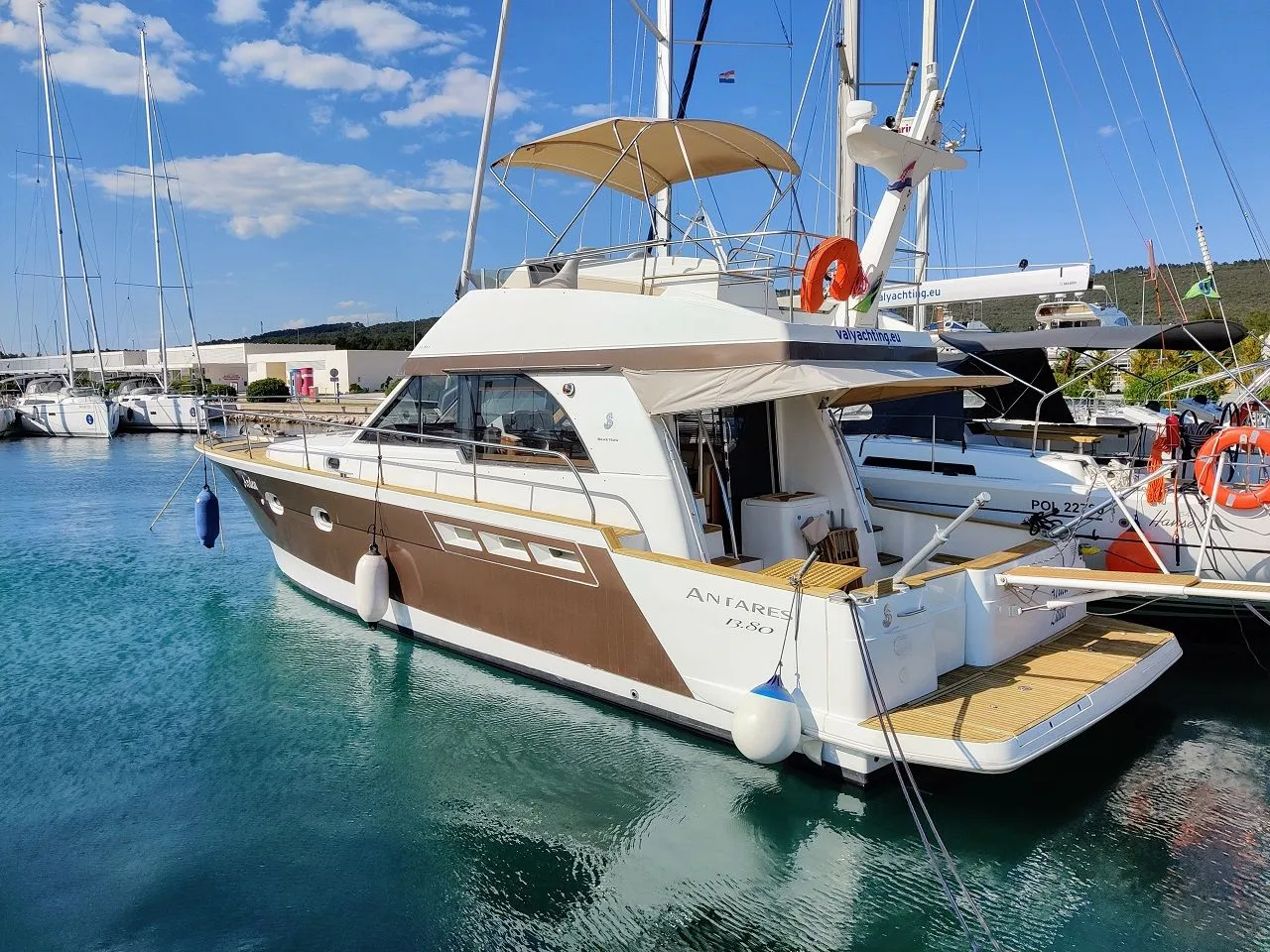 Ardea Charter Boat