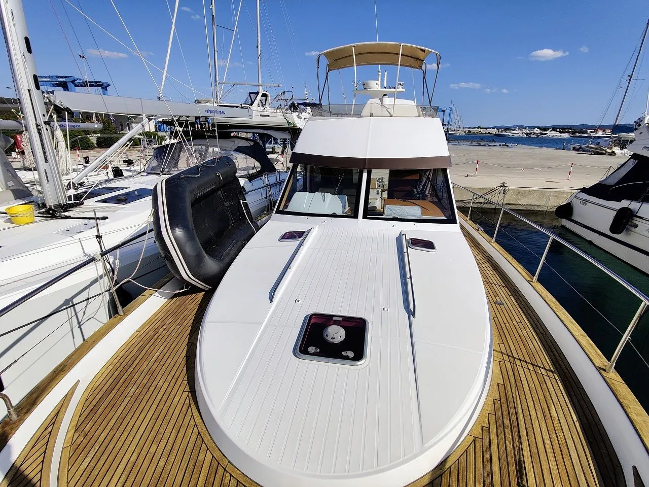 Ardea Charter Boat