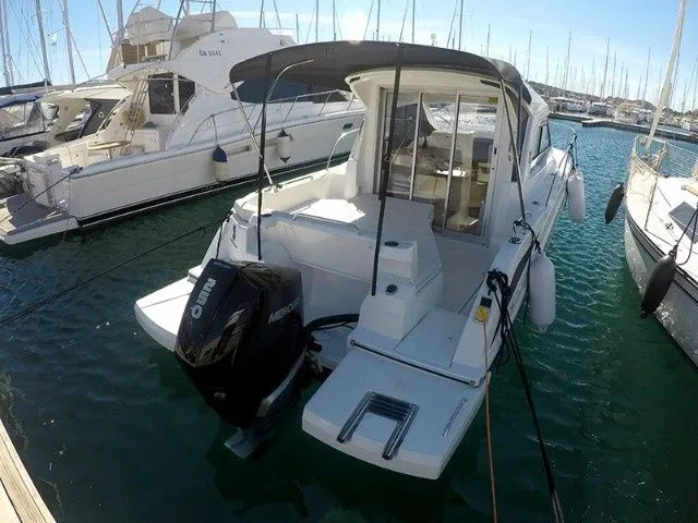 Lovre Charter Boat