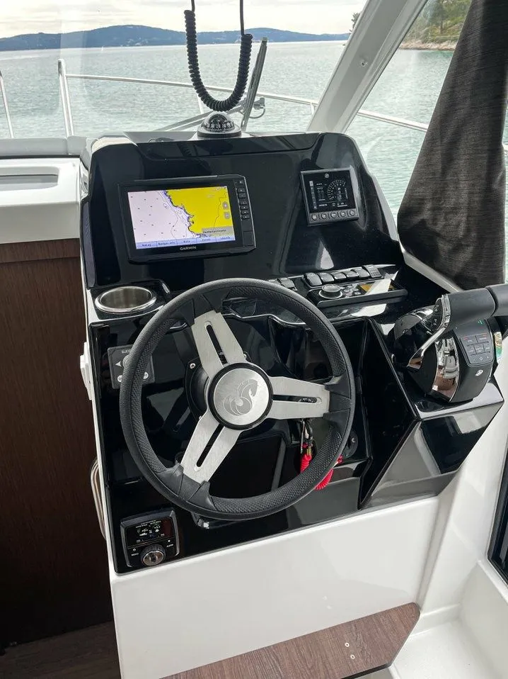 Arya Charter Boat
