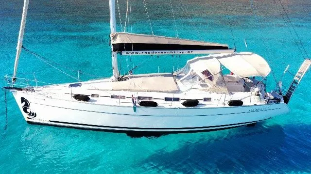 Happy sailing Charter Boat